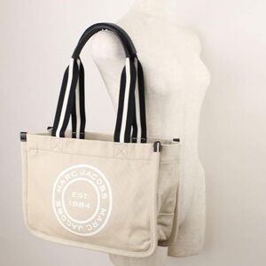 Marc Jacobs Canvas Signet Medium Tote